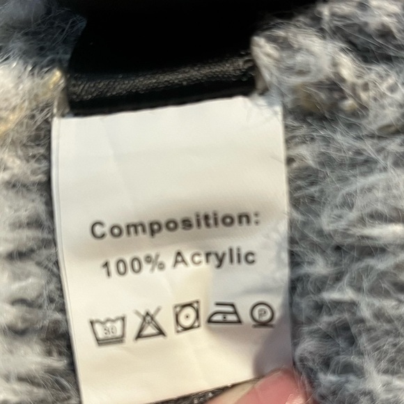 SHEIN | Striped Knit Sweater - Gray, Cream, and Tan | Size M - Picture 6 of 9